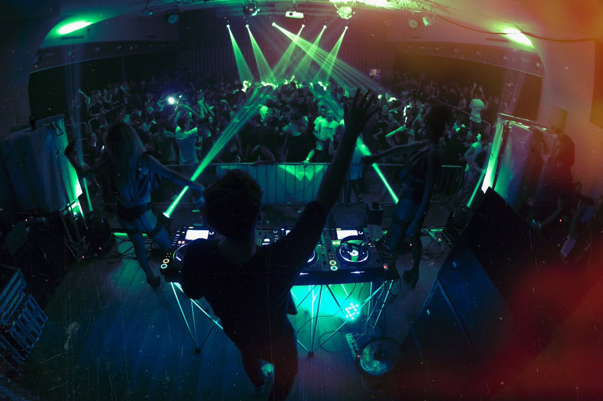 whoiskevs's tweet photo. Last Saturday was amazing! Special thanks to all of you guys!  @kevsnfriends 🔥🔥🔥 https://t.co/BW4pcb1AhX