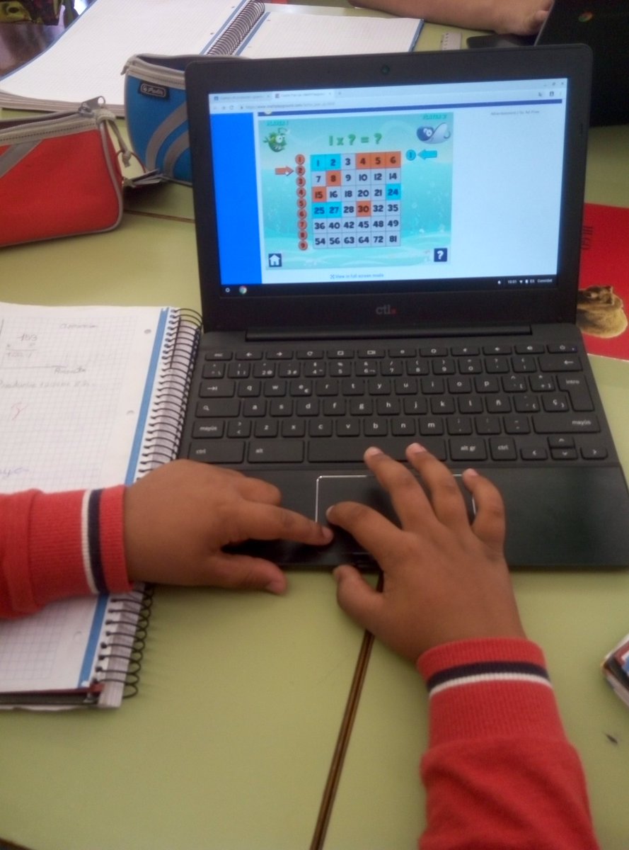 Sergis78's tweet photo. Estratègia i operacions matemàtiques amb els jocs de @mathplayground Propostes molt interessants per jugar també en parelles 👏👏👏 #einesTAC #4tprimaria #chromebook https://t.co/py6mDygmC3