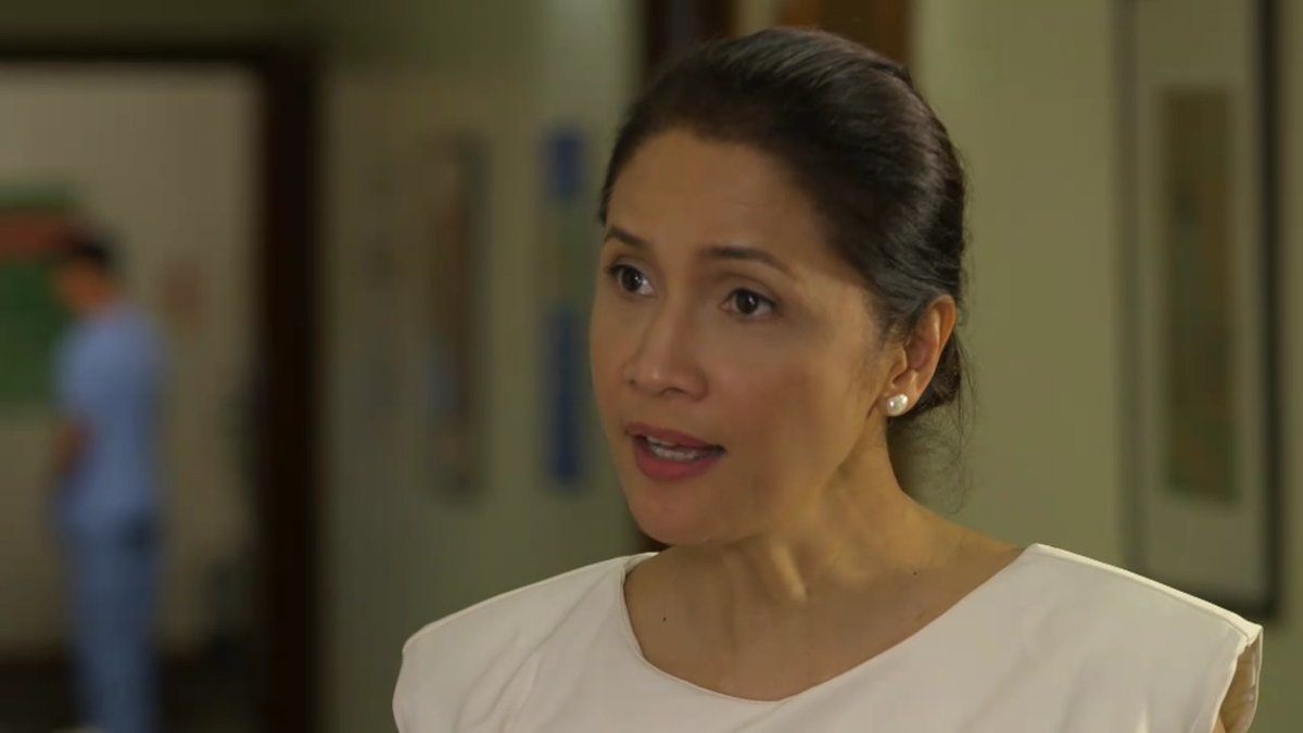 __happy__home's tweet photo. Agot Isidro is Hillary del Mundo. Asintado October 2, 2018.
#AsintadoPagsilang https://t.co/gQBzB47OWQ