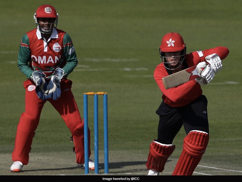 NDTVWorld's tweet photo. Hong Kong cricketer #ChristopherCarter retires at the age of 21 to become a pilot
Read: https://t.co/GwF1BBV4lA https://t.co/IghgOKP9IG