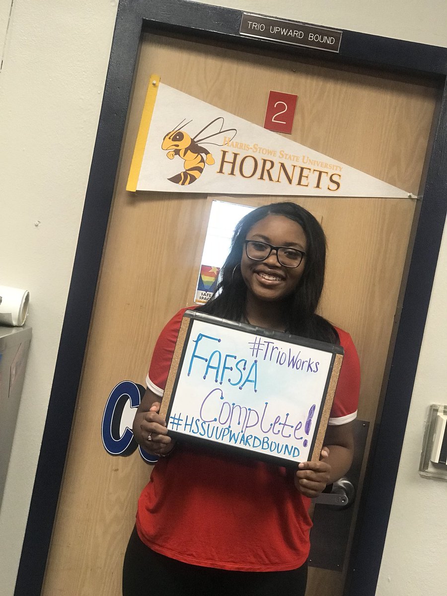 HSSUUpwardBound's tweet photo. The earlier you finish your FAFSA, the more opportunities you have to receive more funding! Our seniors completed their financial aid applications on the first day. #EarlyFAFSA #TrioWorks https://t.co/MILry418Ui