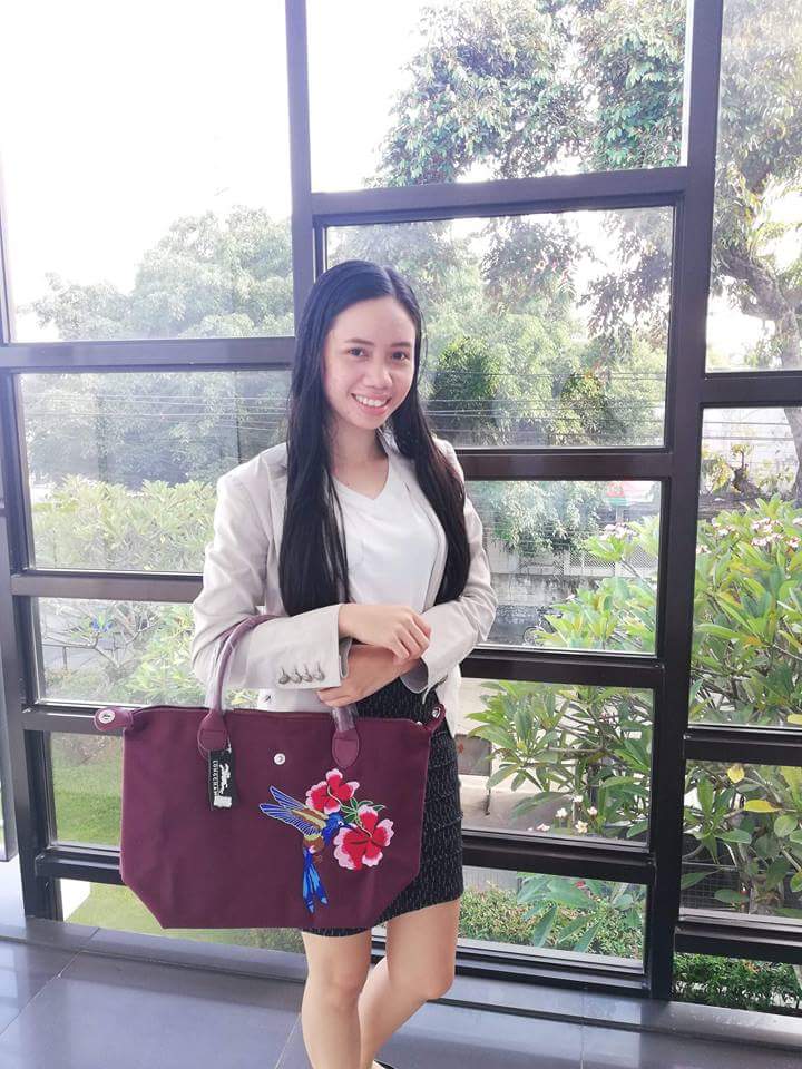 jiyudi_chan's tweet photo. daw formal gd ko d ayyyy hahahahahaha weird #InstantModel #Endorser sang baligya ni BM π https://t.co/yWgJQH86IN