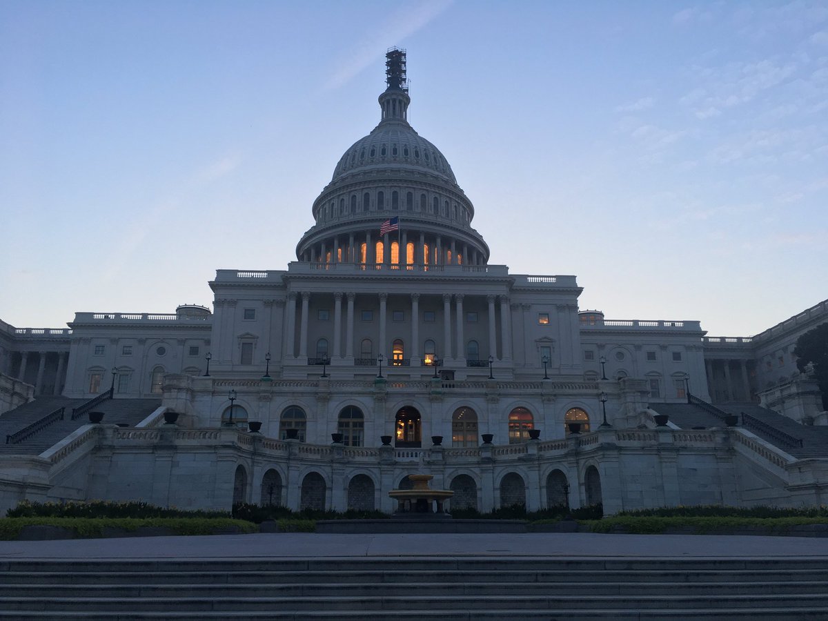 Great sunrise walk around the capital <a href="/OhioACC/">Ohio Chapter-ACC</a>  #ACCLegConf