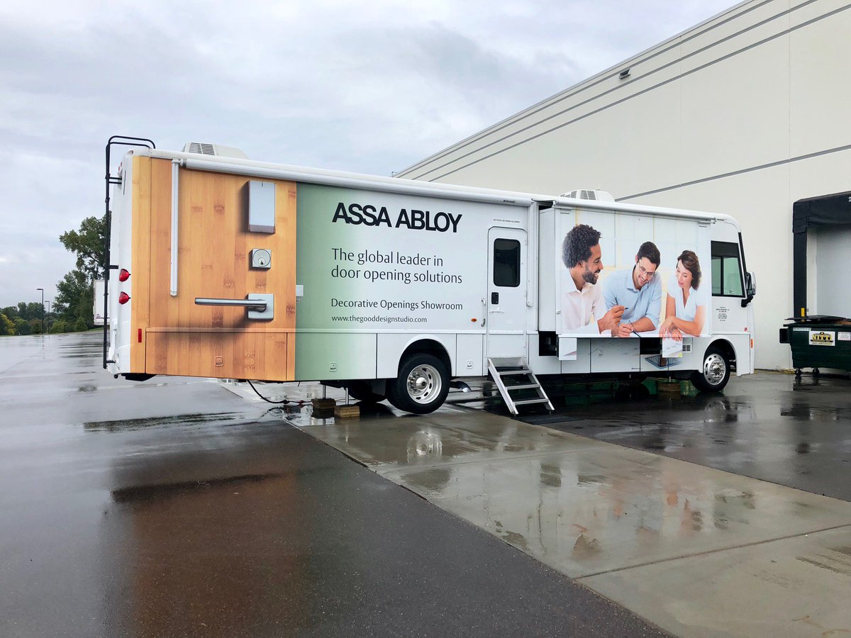 Kendell_Doors's tweet photo. A huge thank you to @ASSAABLOYDSSUS for coming out to KENDELL yesterday with their mobile Decorative Openings Showroom! 
@ASSAABLOYtours https://t.co/ltBB5FOGkg
