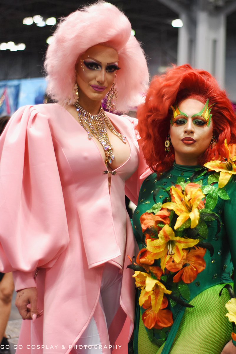 lilhevncosplay's tweet photo. This past weekend was #DragCon it's there second year in NYC. Took a lot of awesome photographs. #dragcon2018 https://t.co/0cmxV7b2Db