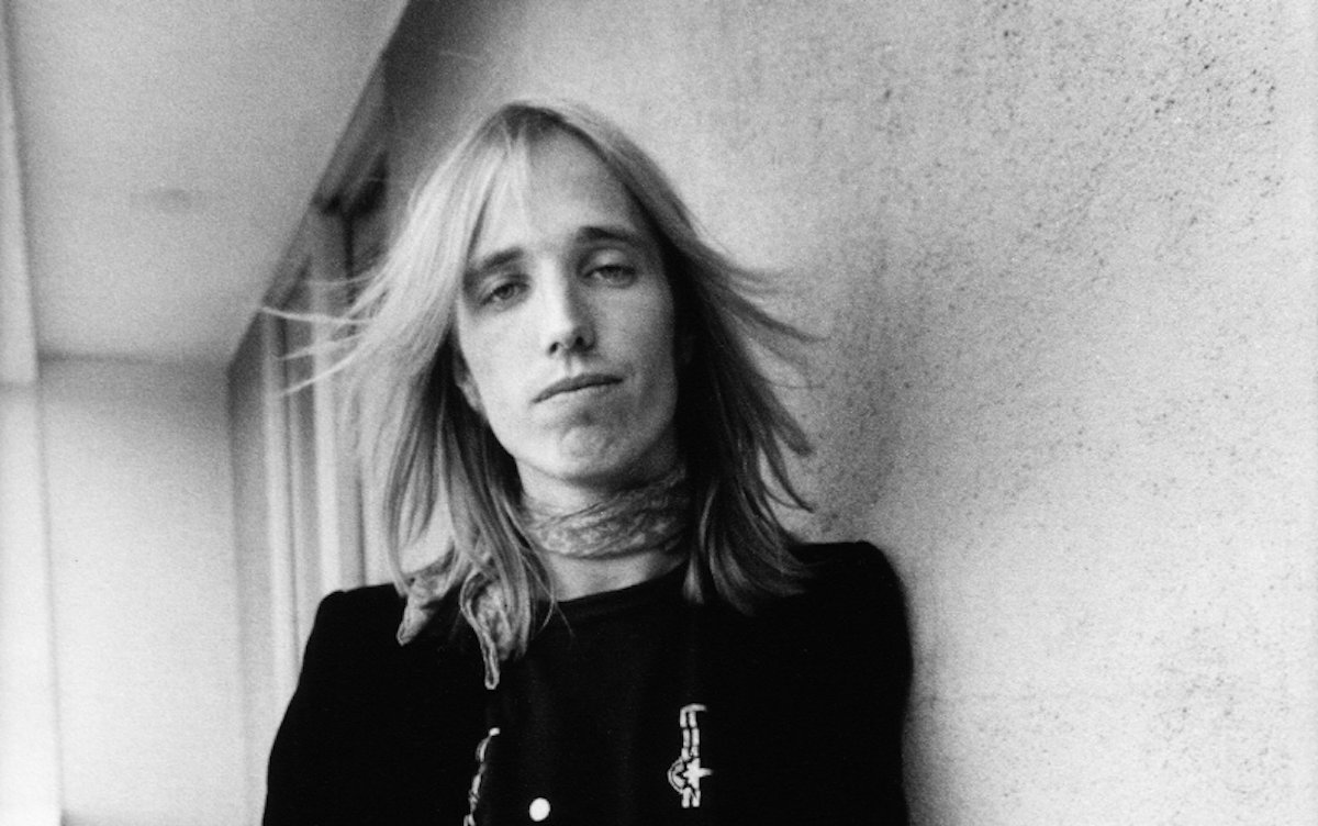 RollingStone's tweet photo. Tom Petty died a year ago today. Look back at our 2017 feature on the singer's life and legacy https://t.co/qYaW943z4u https://t.co/YKNdyqPTqy