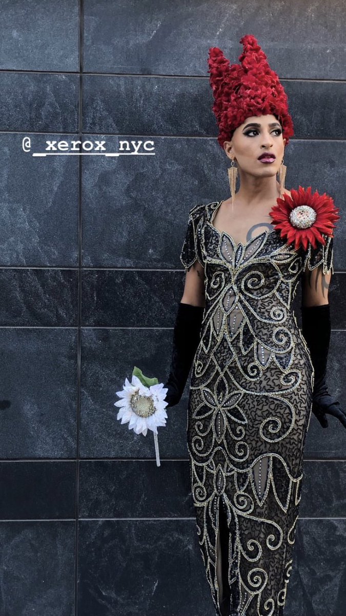 La_BellaRubia's tweet photo. My friend Xerox โผ๏ธโค๏ธ #Dragcon #Dragcon2018 #Jacobjavitscenter #Drag https://t.co/nEXGvdlZSk