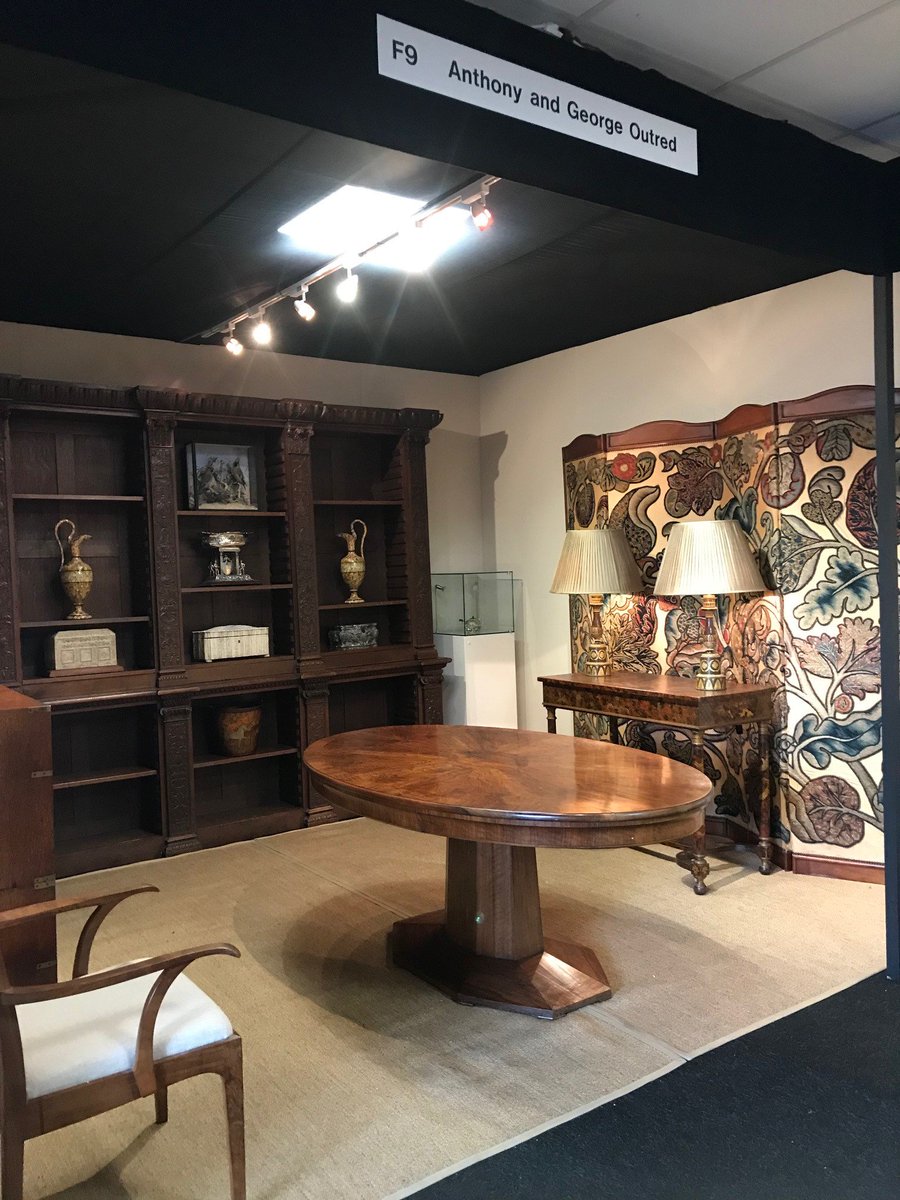 OutredAntiques's tweet photo. First day of the Decorative Fair, come and visit us!
#interiordesign #antique https://t.co/fBm1x0xx63