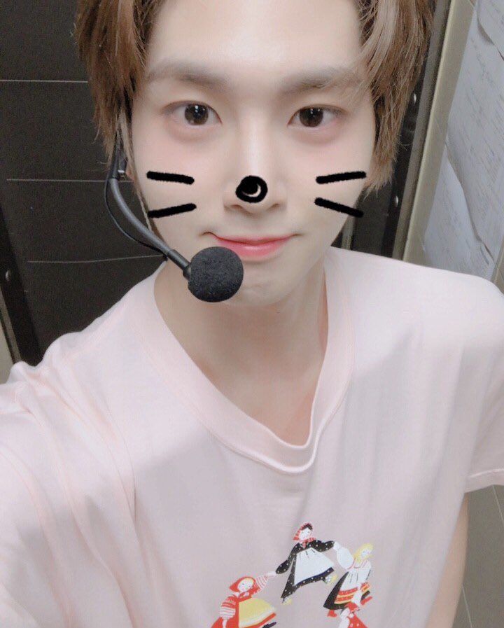 CUBE_PTG's tweet photo. [#신원] Yo! Hello Universe ㅎㅁㅎ https://t.co/ZuzZExIf2r