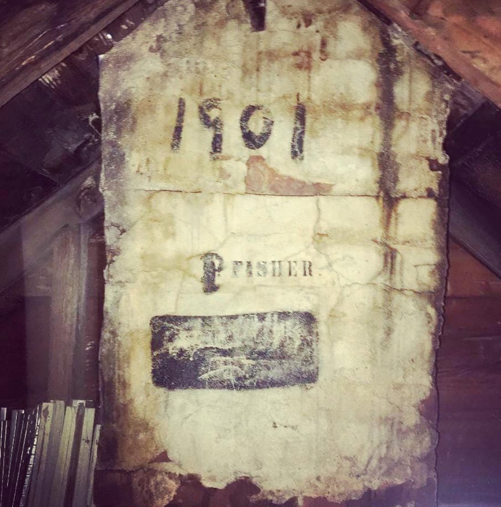 SoMediaLearnLab's tweet photo. The 1901 #farmhouse is ready for the first open house this Friday. https://t.co/6tn0o1iQzk  Riga, #Michigan  #farmhouseviews #forsale  #farmhousestyle https://t.co/nPhy0Jonr2