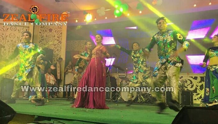 Helly_Shah_Gang's tweet photo. #Dancing_Diva 😍😍
@OfficialHelly7 #Hellyshah ❤
#Event_diaries
Pc : @ZealFireDanceCompany (IG) https://t.co/Bm7iXjEcEo