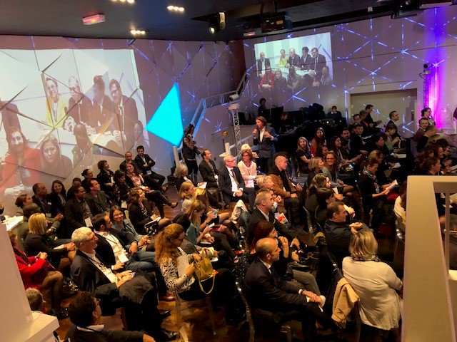 AdeccoMedical's tweet photo. Rendez-vous au @SilverSH0W pour un forum riche en présentations d’innovations et en partage d’expérience ! Venez échanger avec les équipes Adecco Medical sur place !
#SilverShow2018 https://t.co/JK6X8Fojvm