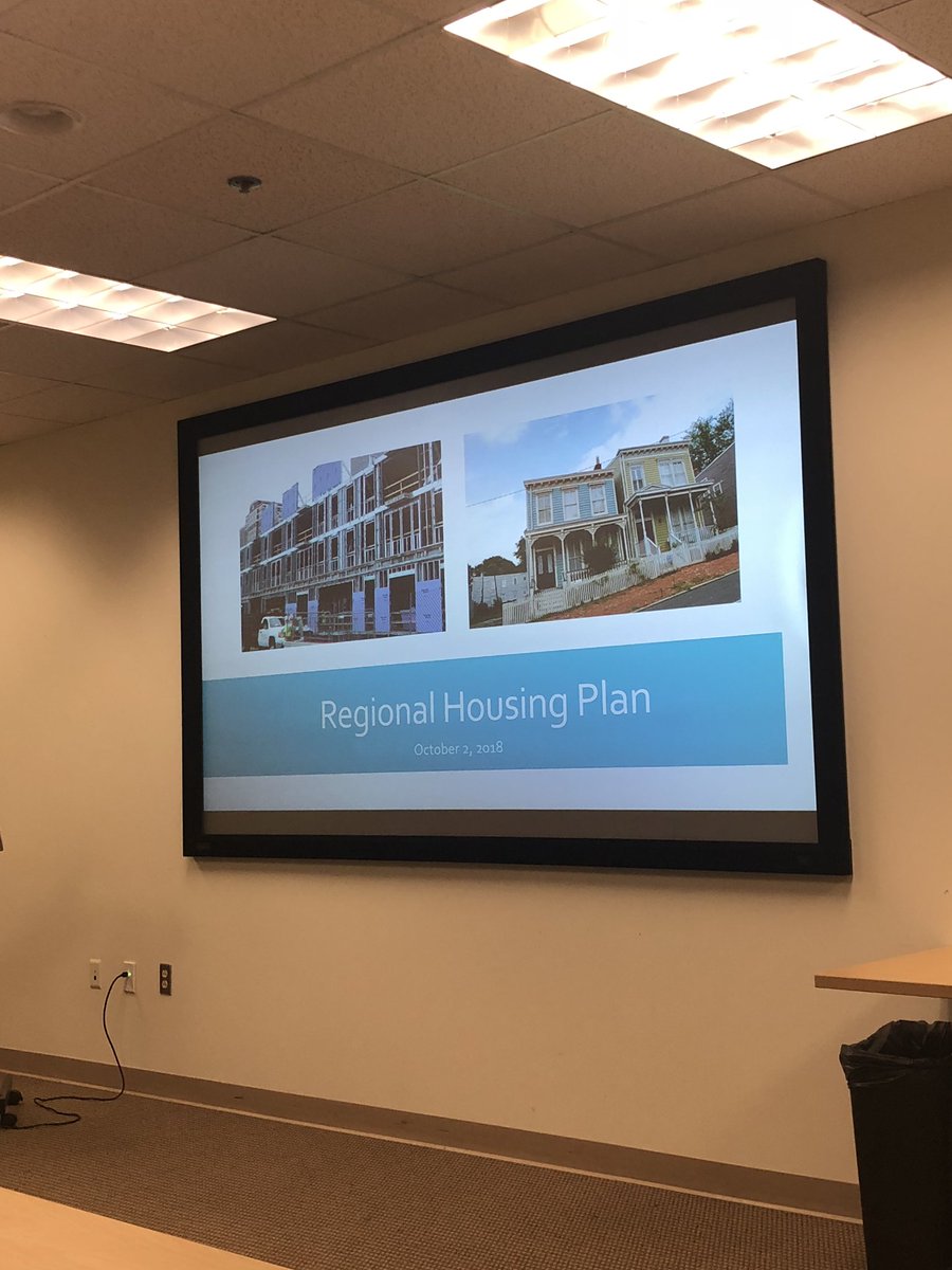 artuscommdev's tweet photo. At @cfrichmondva for an important conversation following @ChamberRVA #ICV2018 let’s talk #collaboration and #affordablehousing with @HousingVirginia @RobinsFdn @RichFedComDev @Genworth - @WeBankAtUnion is here too! #commdevatUnion https://t.co/38urWIlh6Q