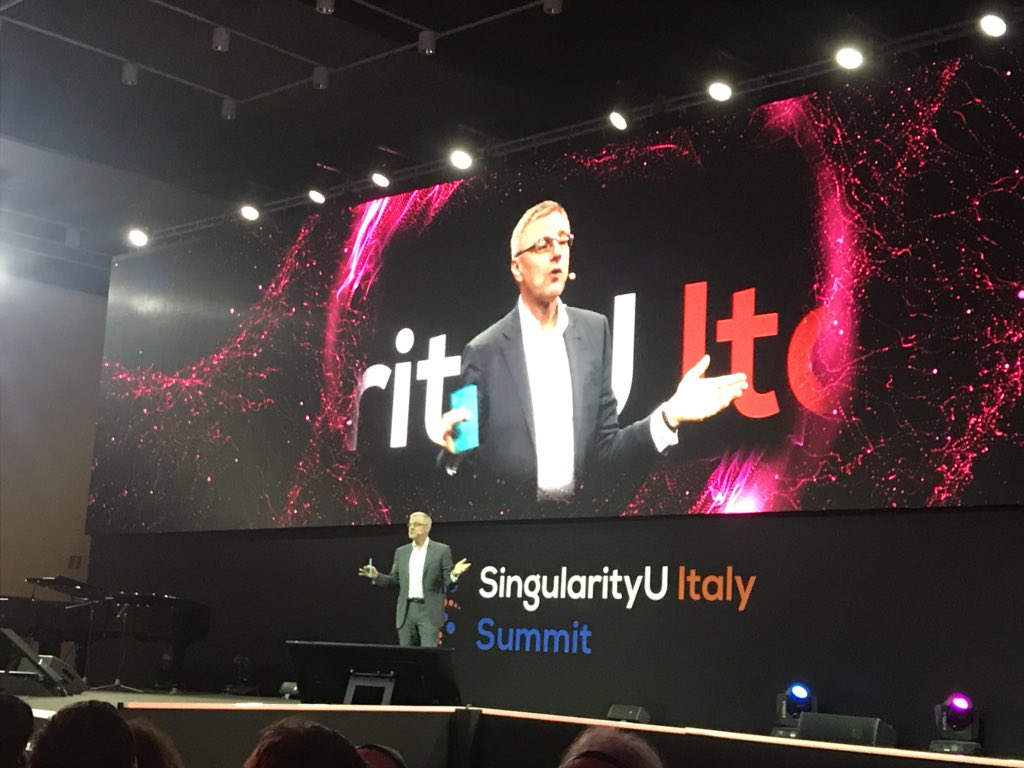 How to make the future work for everyone? Leveraging technology, but with a new social contract. This means engaging all key stakeholders (policy makers, schools, institutions, companies and people) recognizing the value of work  #FutureOfWork @AlainDehaze #SUItalySummit #GIG