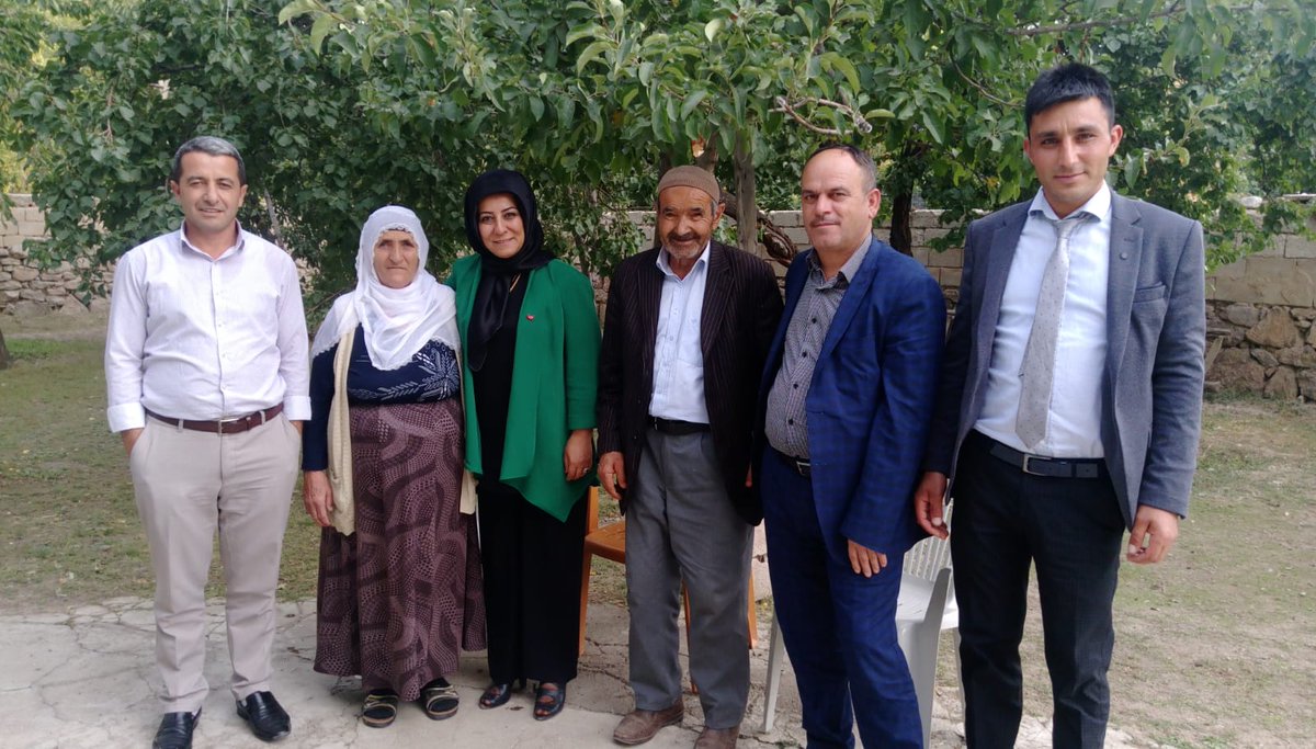 Tugsav Van Şubesi (@subesivan) on Twitter photo "Emanetin Emanetimizdir" programı kapsamında Şehit babası Mehmet Emin Tavukcu'yu ziyaret ettik.
@Gaziler_Vakfi
@LokmanAylar
@valizorluoglu
<a href="/KocErez/">Koçerê Bê Zozan</a>
<a href="/kirpivekobra/">Kirpi ve Kobra</a> "Emanetin Emanetimizdir" programı kapsamında Şehit babası Mehmet Emin Tavukcu'yu ziyaret ettik.
@Gaziler_Vakfi
@LokmanAylar
@valizorluoglu
<a href="/KocErez/">Koçerê Bê Zozan</a>
<a href="/kirpivekobra/">Kirpi ve Kobra</a>