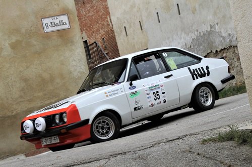 rallystorici's tweet photo. Aprono le iscrizioni a La Grande Corsa 2018 - https://t.co/04JvU0M8Df - #AZetamedia #Lagrandecorsadichieri #Memoryfornaca #Michelinrallycup #Rallystorici #Rallystoriciit #Trz https://t.co/hBcR0opOws