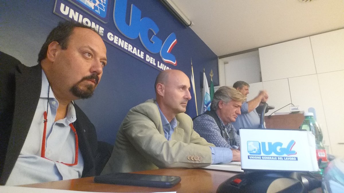 LuigiUlgiati's tweet photo. #Roma riunione presso la Confederazione #Ugl con i segretari nazionali delle federazioni, con il S.G. @fpcapone https://t.co/I3KBYvQfI4