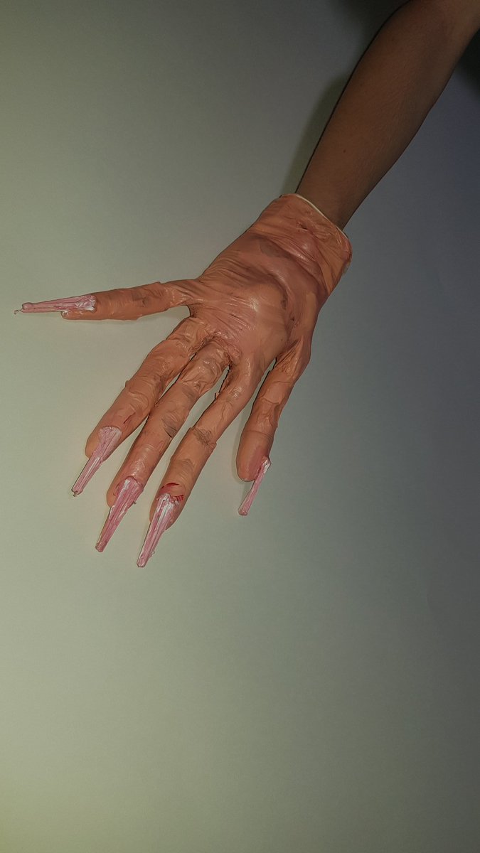 20Dan02's tweet image. Haloween is soon approaching!
This is our prop "monster hand" for our trailer🎃 #HappyHalloween #ScaryMovieMonth #bcotad