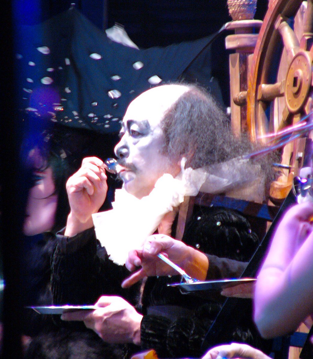 演劇実験室 万有引力 報告 去る9月28日 元演劇実験室 天井棧敷の重鎮にして演劇実験室 万有引力の旗揚げメンバーの一人である万有引力obのサルバドール タリが永眠致しました ここに生前に賜りましたご厚誼に深謝致しますと共に謹んでご報告申し上げ