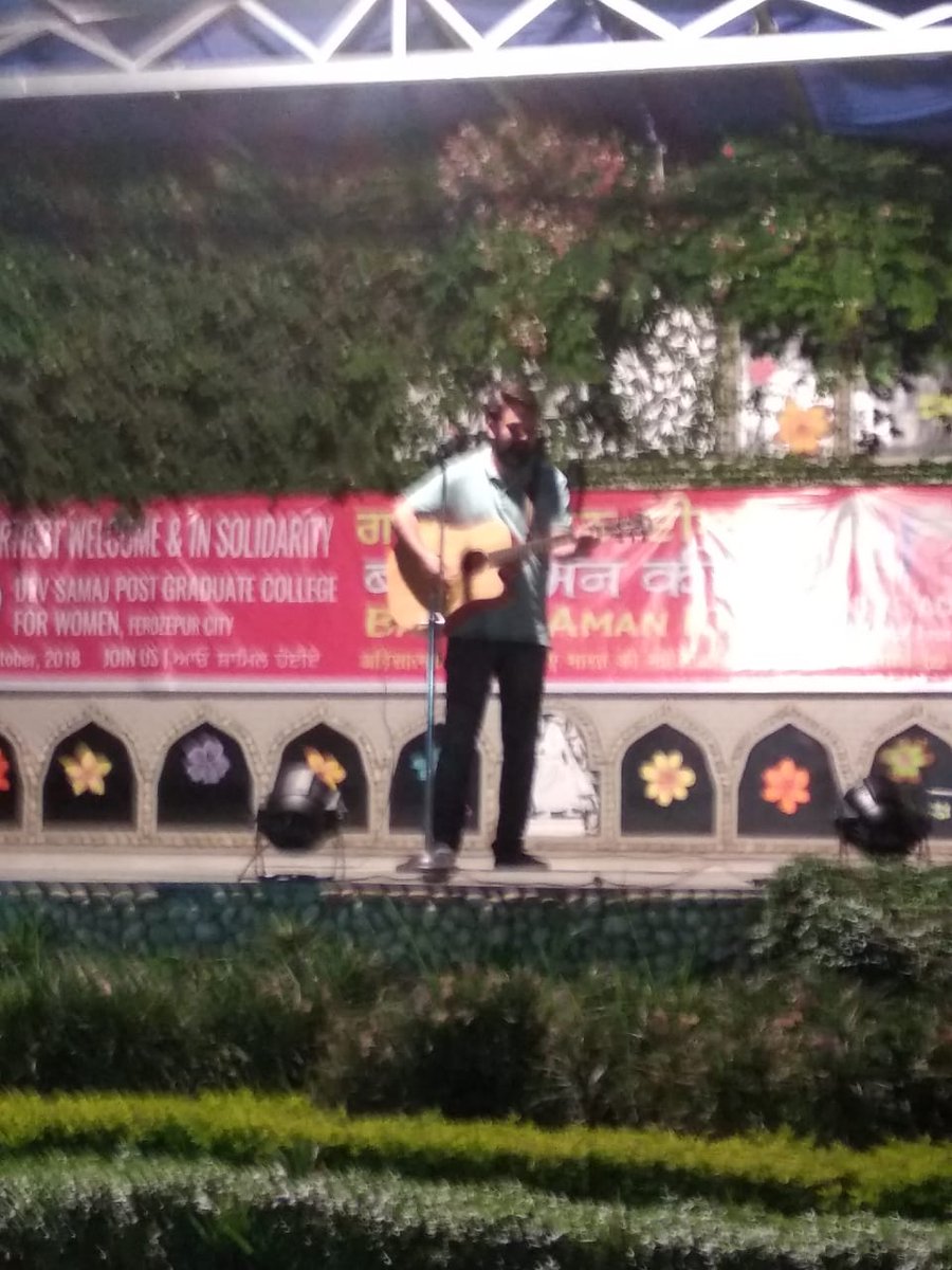 NfiwS's tweet photo. MAITREY YATRA
Venue : Dev Samaj PG College for Women
Date : 1/10/2018- prog 3
State : Ferozpur , Punjab
Speakers- Madhu, Atul
Performance :Song,dance (Rajasthani), Play, dance(gidda) (all by college girls)

Issues:Fascism,Trans rights,casteism,women inequality, dalit issues
#NFIW https://t.co/pYicPcCy7R