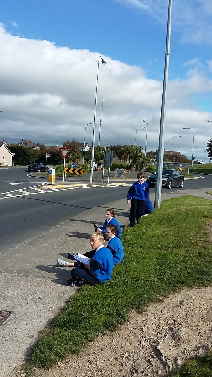 blognamara's tweet photo. Did you see us out and about in #Tramore? We were recording data about car movements on the Ring Rd. We'll be number crunching and preparing graphs from our data tomorrow. #ActiveMaths #Maths #Data https://t.co/4IWI2FZtIO