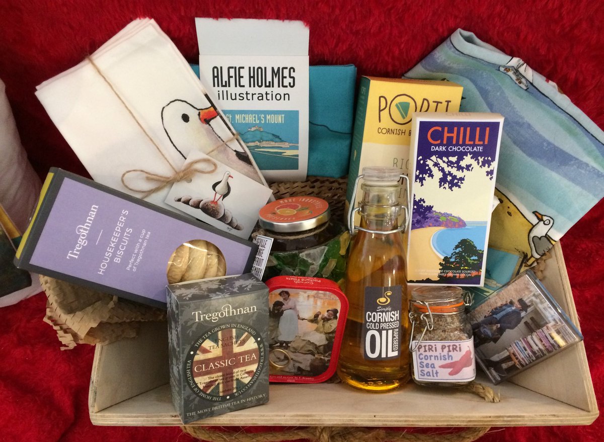 Christmas as come early for a lucky winner of this fantastic hamper being picked up tomorrow. All Cornish goodies from Make Industries  #Christmas  #ChristmasCountdown  #lovepenzance #love #giveways #penzance #wdyt #name# cake #ShareTheLove #shoplocal # savethehighstreet #sharing