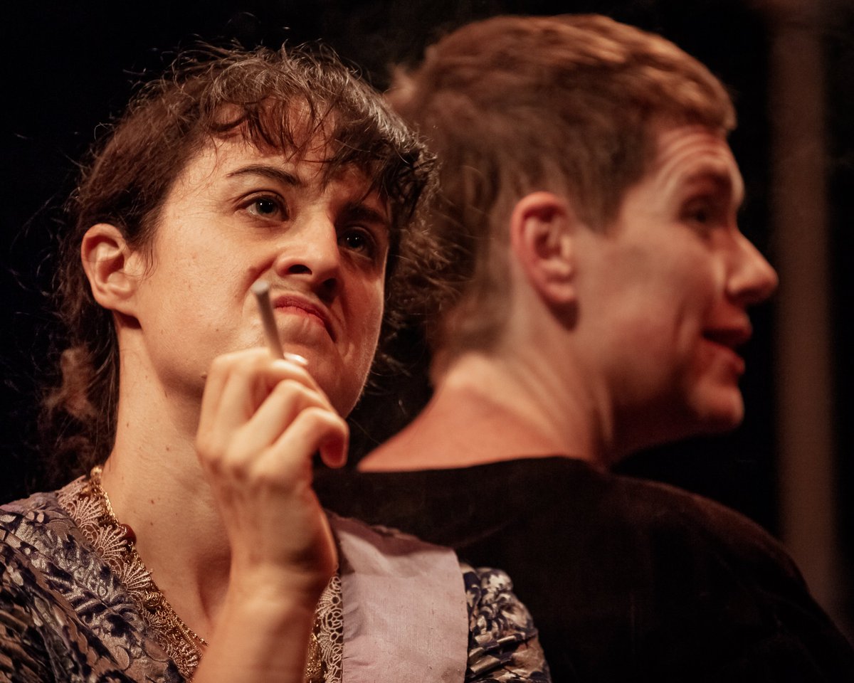 Discussion on this topic: Anna Chatterton, anna-chatterton/ Forum on this topic: Imelda Staunton, anna-chatterton/