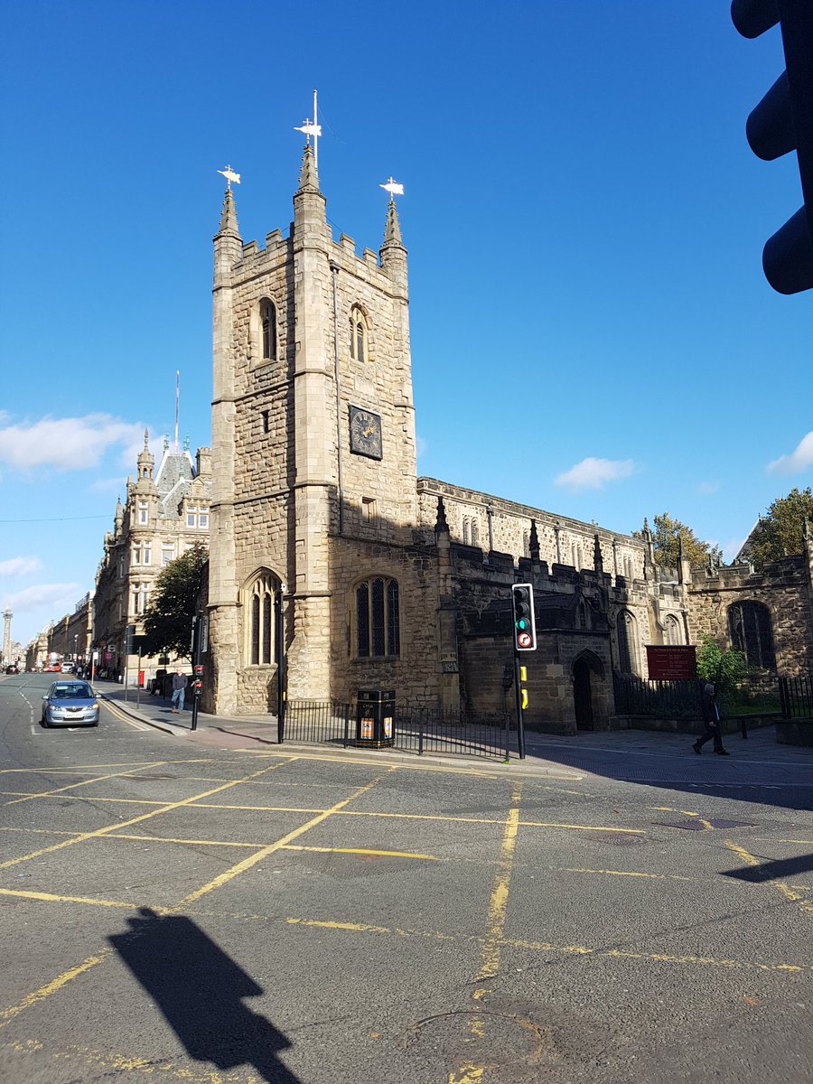 MichaelEHowe's tweet photo. What a lovley day to be in #Newcastle for an intro to @CampusCapital at @UniofNewcastle... But before then a quick catchup with @Rentlord at @TusparkN https://t.co/zZS1NnOCFJ