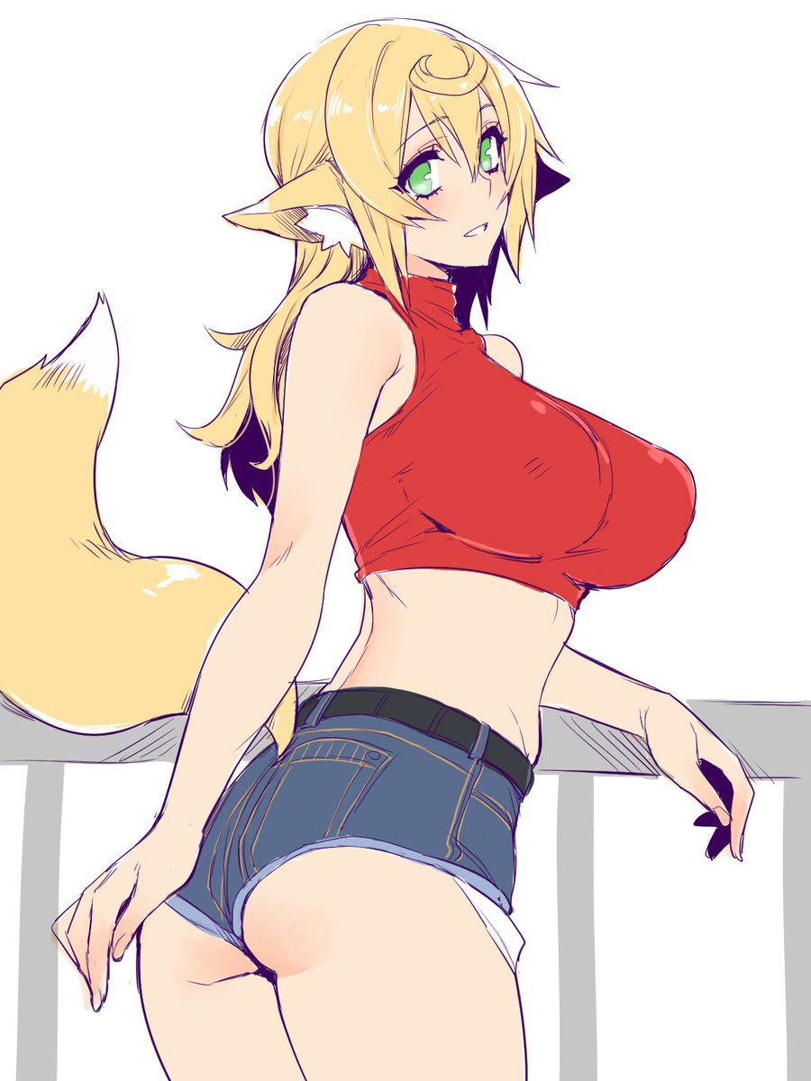 ホットパンツはみ尻香織さん 