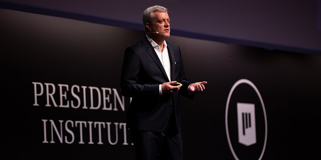 "When people protect themselves from e-commerce, they don’t build anything. It is better to build than to wait to be disrupted." - <a href="/PorterErisman/">Porter Erisman</a>, Former VP at <a href="/AlibabaGroup/">Alibaba Group</a> 

#PresidentsSummit #BreakingBarriers