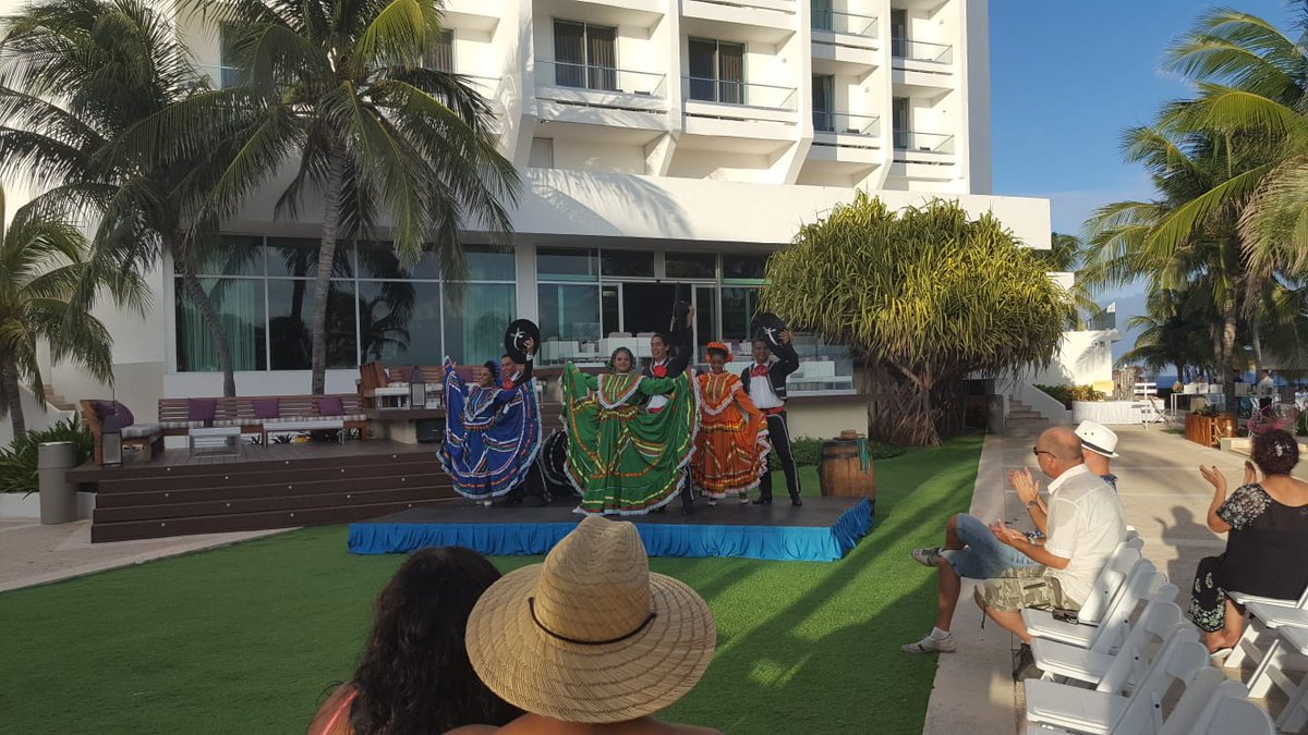 thepctnetwork's tweet photo. #AIPPI2018 was an amazingly full and exciting conference.  We met so many great people, enjoyed the local scene and had so much fun! Check out this short post about 3 of our favorite takeaways from @AIPPI_ORG  https://t.co/f8IO1lLA6l
#cancun  #ip #patents #designs #designpatents https://t.co/HEX3DanqqK