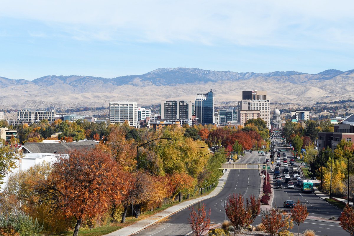City of Boise (@cityofboise) on Twitter photo Past (circa 1965) -> Present. October is #ArchivesMonth and we are working with <a href="/BoiArtAndHist/">Boise Arts & History</a> to showcase historic photos of #Boise. Past (circa 1965) -> Present. October is #ArchivesMonth and we are working with <a href="/BoiArtAndHist/">Boise Arts & History</a> to showcase historic photos of #Boise.