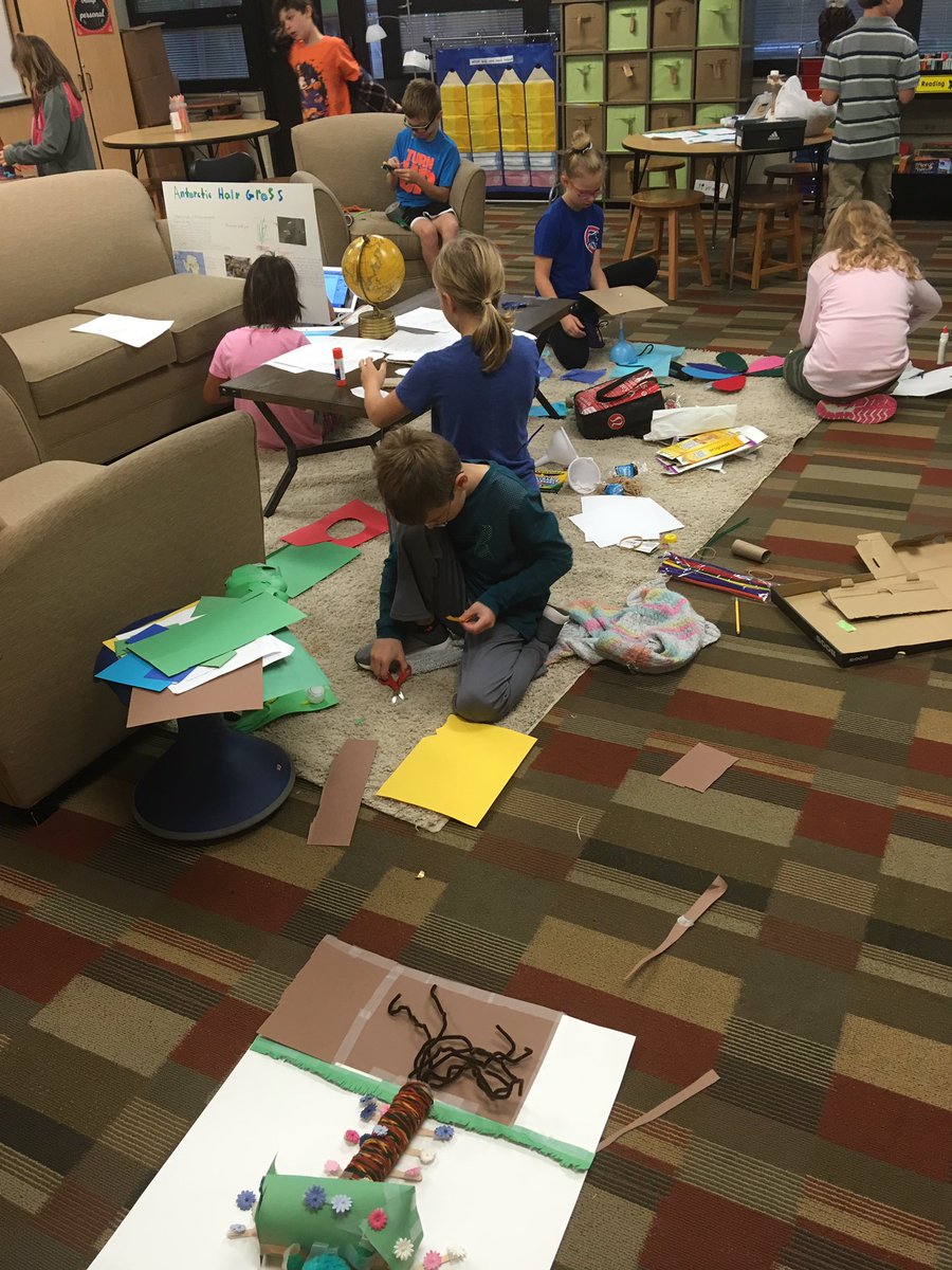 GB4th209's tweet photo. Sometimes learning gets a little messy! Our creative juices are flowing! #ExtremePlantProject https://t.co/25QPdndulO