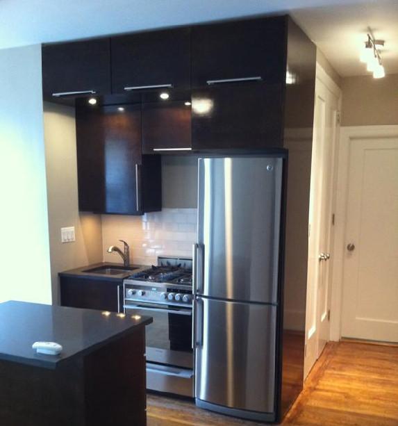 Eclectic_Build's tweet photo. Sometimes saving space is a chore, sometimes it is a delight. By creatively adding clever details, @Eclectic_Build can transform cramped, awkward spaces into high-efficiency #kitchens. 👌  Learn more: https://t.co/uDxbzJCinr
#EBNYC #buildeclectic #kitchen #nyc #newyork https://t.co/bDB7aSbGO5