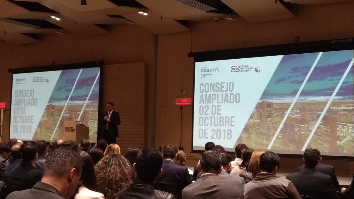 RedClusterCo's tweet photo. #EnEvento estamos acompañando a la @camaracomerbog y @Ministerio_TIC en la asamblea Clúster Bogotá Software y TI @ConstainSylvia @marcollinas @AndresCarboA https://t.co/Sj9wg0Awcj