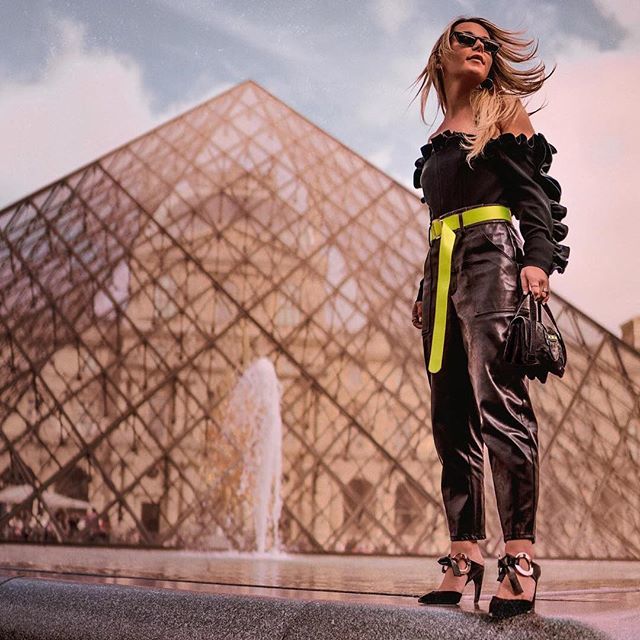 The Macie Top • @christie_ferrari in #fw18 at #pfw ift.tt/2NhxoyJ