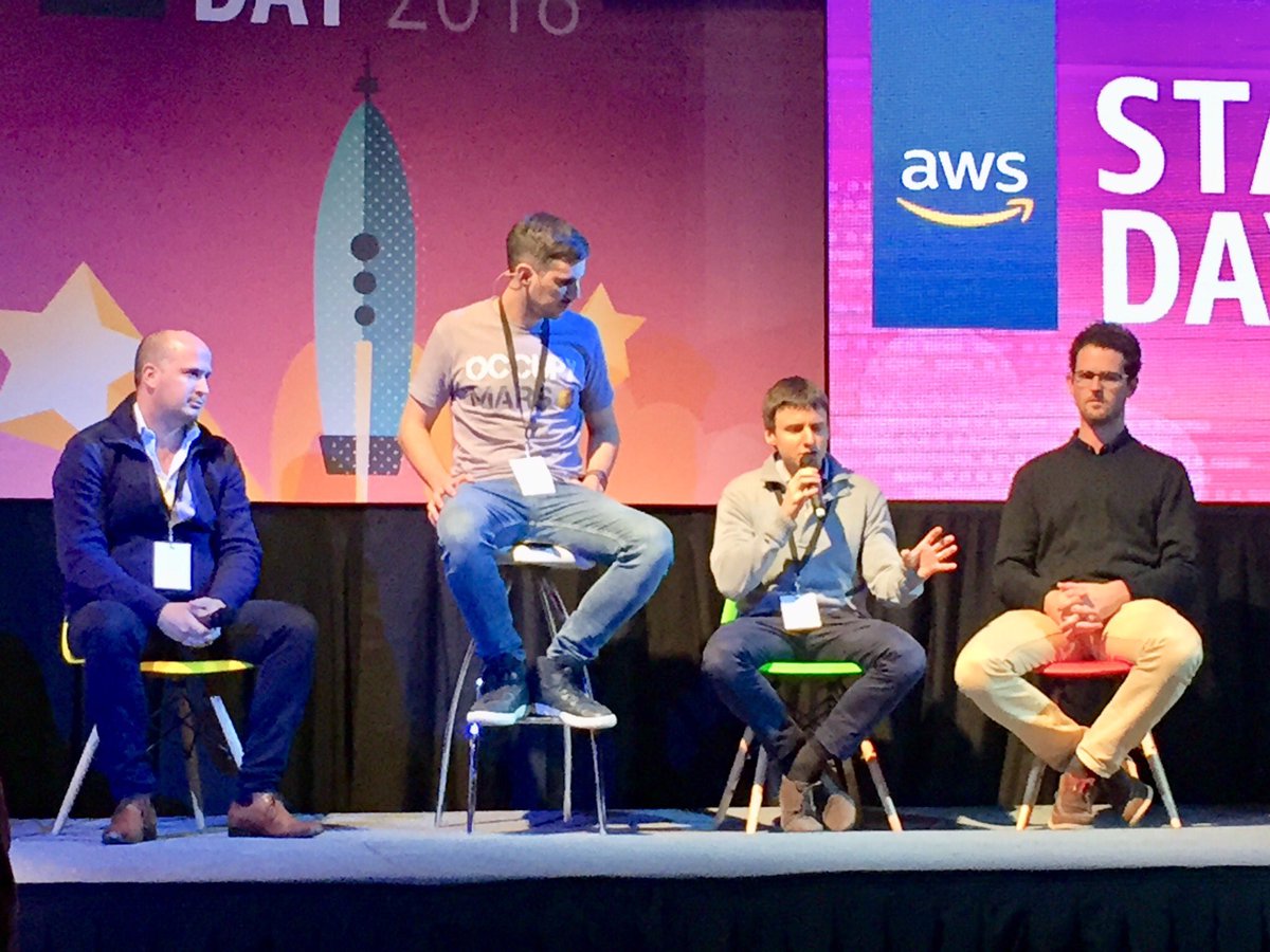 Ahora <a href="/Wayra/">Wayra</a> y @NXTPLabs en el stage de StartUpDay by <a href="/awscloud/">Amazon Web Services</a> - Ecosistema de inversiones semilla / aceleradoras en Argentina