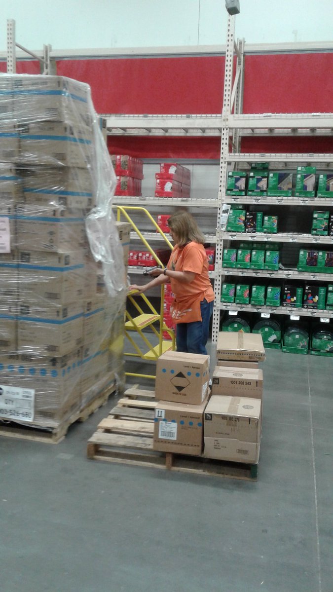 Esther having christmas fun 8517