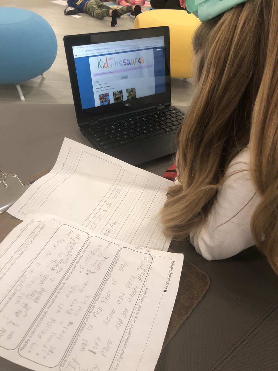 Hatten2nd's tweet photo. Using Kid Thesaurus to help broaden our vocabulary in our writing. #HATTEN2ELA #Brockelem #brockisd https://t.co/ej49fPjSqY