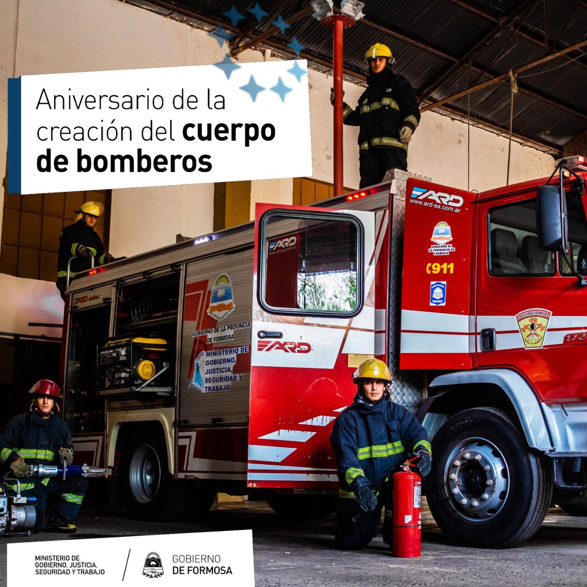 Bomberos de la Policía de Formosa, cuerpo especial destacado por su desempeño en la noble misión de salvaguardar la vida y bienes de las personas, poniendo todo su empeño y arriesgando incluso su propia vida.

Valor, abnegación y vocación de servicio. ¡Feliz día! #71Aniversario
