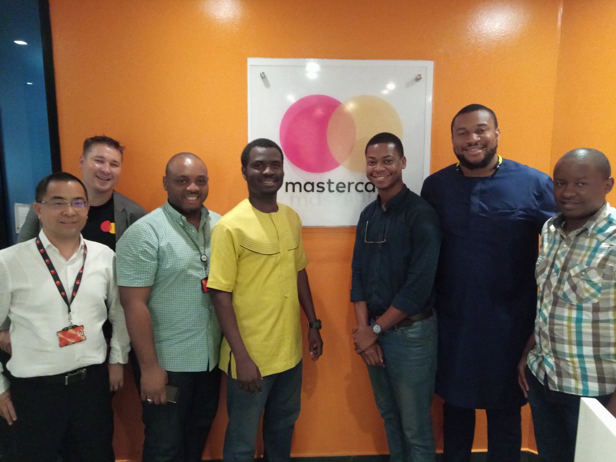 maxdrive_ai's tweet photo. #DidYouKnow that MAX has partnered with @Mastercard to roll out QR code payments across Lagos.

The @maxdotng team @MrFoh @bamtayo @chineduazodoh all smiles #SignedSealedDelivered

📸: @zegbua https://t.co/IxGYGpFe72