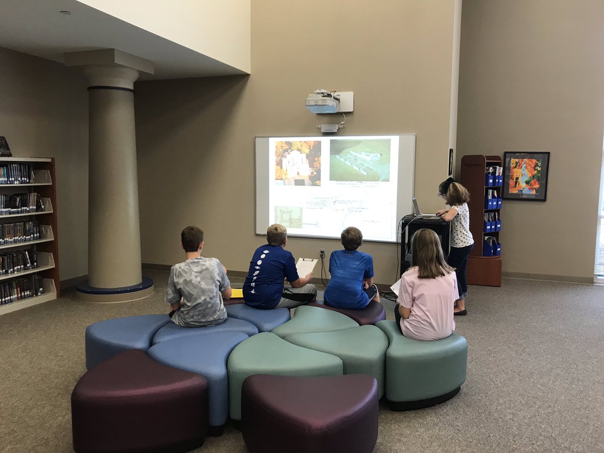 FJHMMC's tweet photo. Today our Texas History kids are using our interactive stations to gather information! #friendswoodlearning #friendswoodisd https://t.co/MBGHZnKmEq
