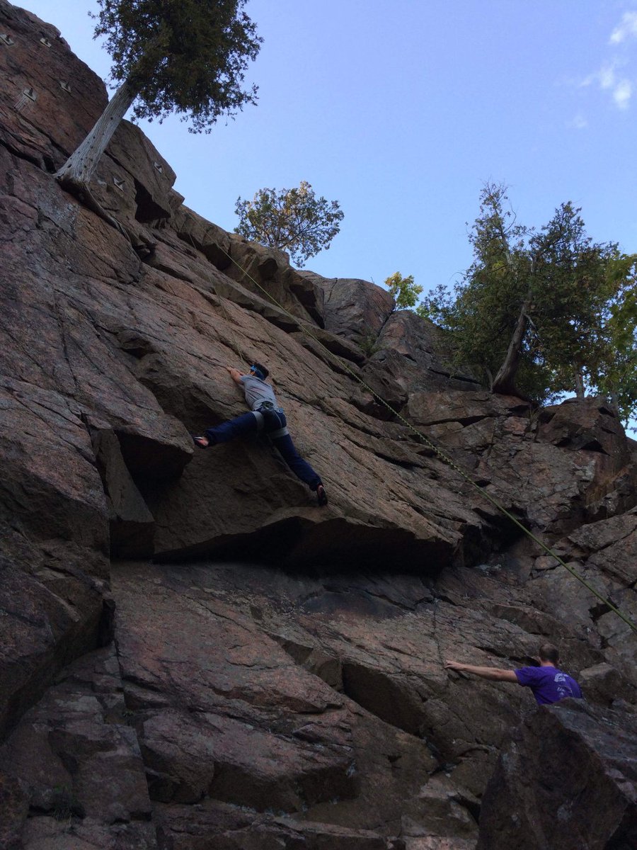 First Time Cragging – the start of new adventures shansquared.ca/2018/10/02/fir…