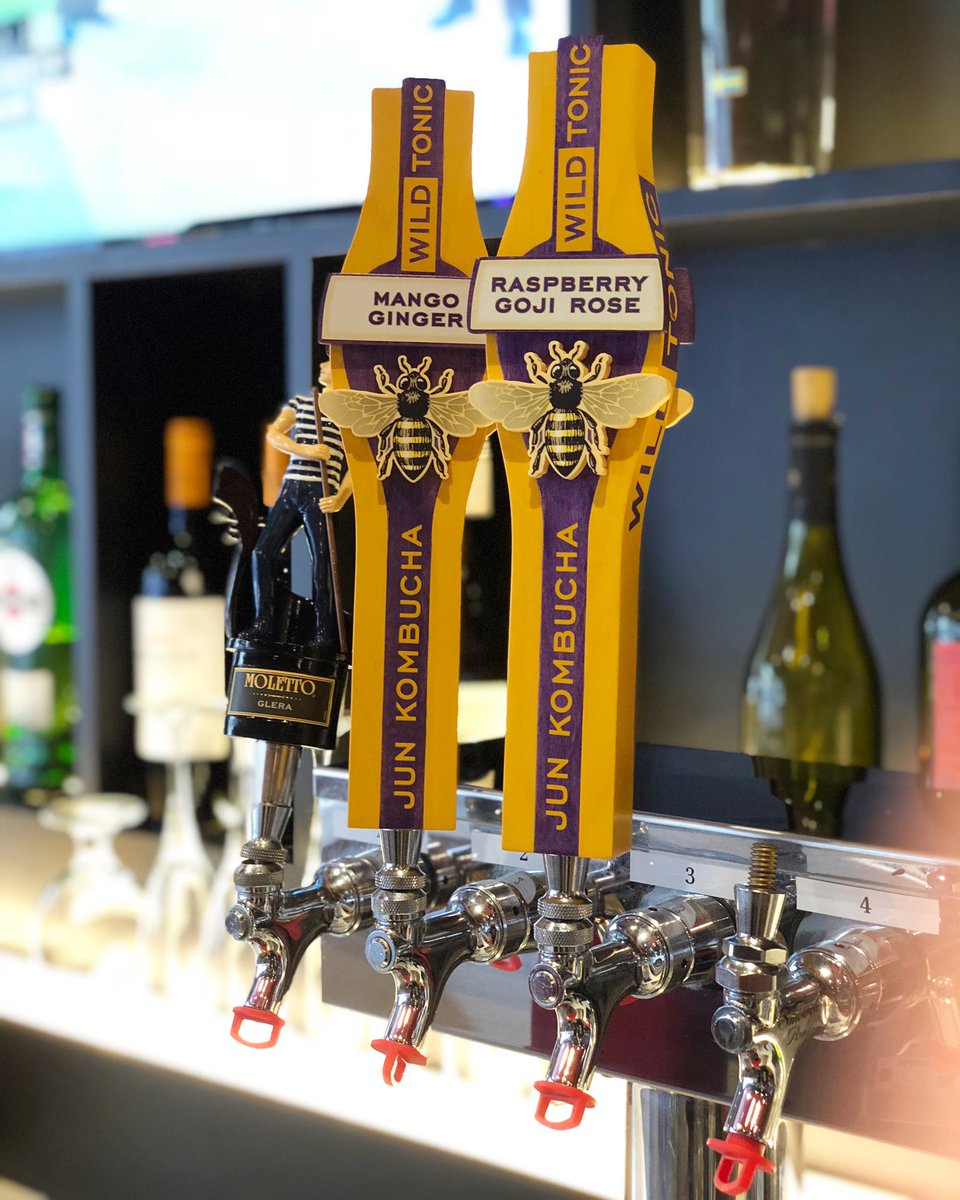 SeoulShackNB's tweet photo. Tonic Tuesday!
#wildtonic #kombucha #junkombucha #madewithhoney #kombucharedefined #fermentedfoods #guthealth #probiotics #glutenfree #cleaneating #realfood #healthylifestyle #selfcare #livelifewild #beewilddrinkwild https://t.co/M3fCPBcxp2