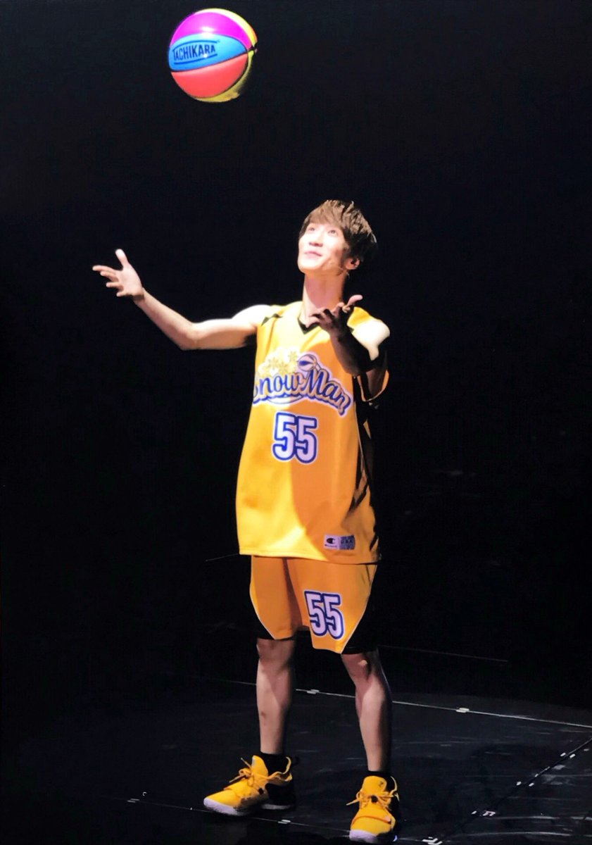 樹「渡辺翔太の大技！ボールを…上に…投げる〜〜！」 そうだね上手に