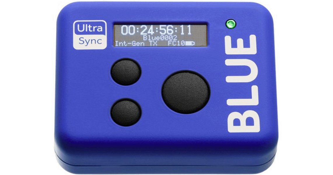 EngineerServUA's tweet image. @TimecodeSystems представила #UltraSync BLUE - первое устройство, в котором будет реализован новый, патентованный протокол синхронизации таймкода, он позволит передавать синхросигнал на рекордер по Bluetooth с точностью до полукадра. #broadcast #proVideo 
bit.ly/2RjXqow