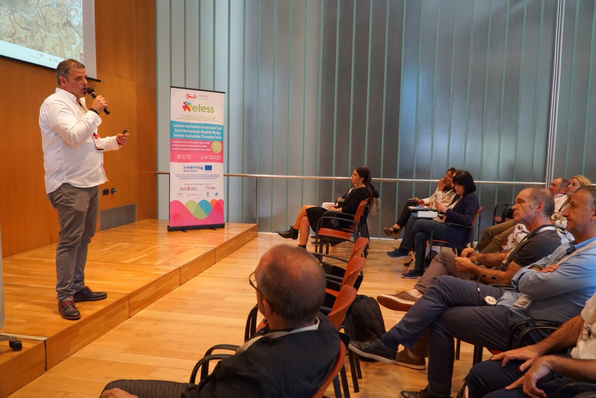 proetess's tweet photo. Experiencias concretas y tangibles de cooperación e intercambio entre proyectos de actores locales con el proyecto #ETESS de #EconomíaSocial en el #GSEF2018 hoy en Bilbao #INTERREG #POCTEFA @konfekoop #ANEL #CBESeignanx https://t.co/zPHOQf5JOq