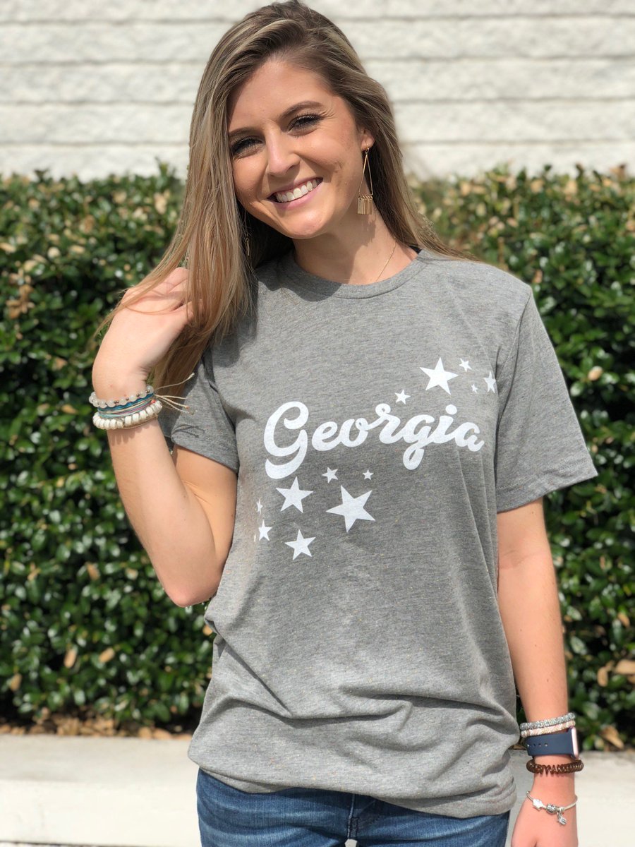 Do you have Georgia pride like we do? If so, you need these shirts! They are so comfy and cute! #WeLoveGeorgia #GeorgiaPride #HomeState #DryFallsOutfitters