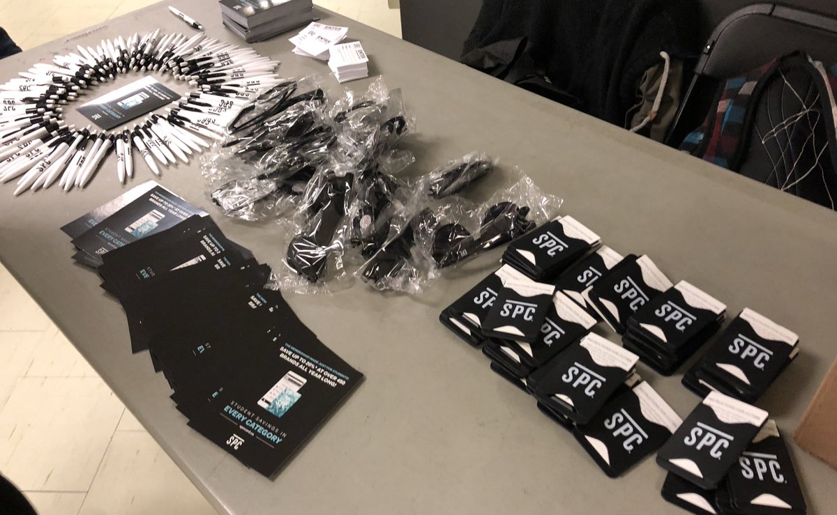 ConestogaBooks's tweet photo. Missed getting some awesome @SPC_Card swag today at the Doon Bookstore? Donโt worry! Theyโll be back on campus tomorrow at 10am in the E Wing! #ConestogaCollege #giveaways #free #SPCCard https://t.co/4XokHkaky2