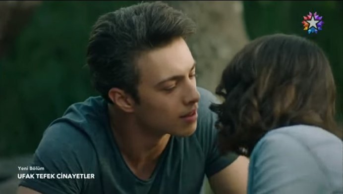 Genç #merker in hastasıyız
#UfakTefekCinayetler #odadakifil